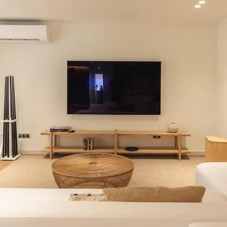Casa Ibiza - Beautiful Sea View & Infinity Pool Albufeira